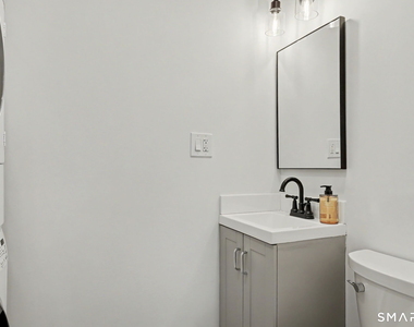 75 Vincent Avenue - Photo Thumbnail 14
