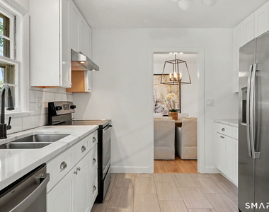 75 Vincent Avenue - Photo Thumbnail 11