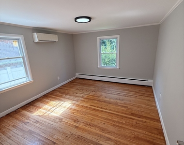 37 Caya Avenue - Photo Thumbnail 9