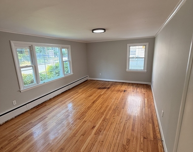 37 Caya Avenue - Photo Thumbnail 3