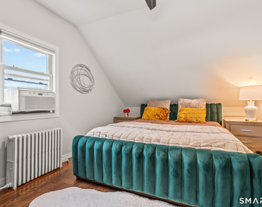 12 Iroquois Road - Photo Thumbnail 16
