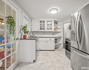 12 Iroquois Road - Photo Thumbnail 6