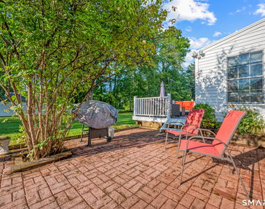 12 Iroquois Road - Photo Thumbnail 24