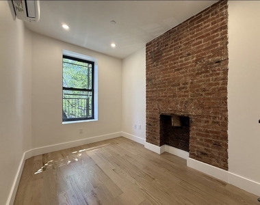 2324 Bedford Avenue - Photo Thumbnail 10