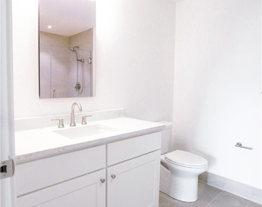 2330 Penn Ave - Photo Thumbnail 18