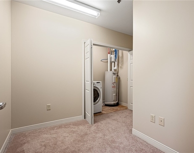300 Liberty Avenue #1509 - Photo Thumbnail 8