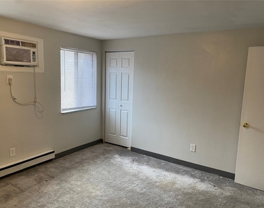 500 Milltown Rd - Photo Thumbnail 14