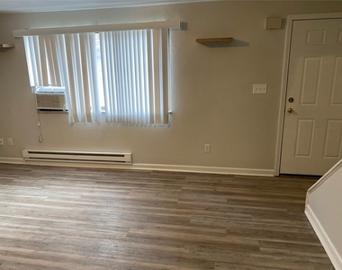 500 Milltown Rd - Photo Thumbnail 10