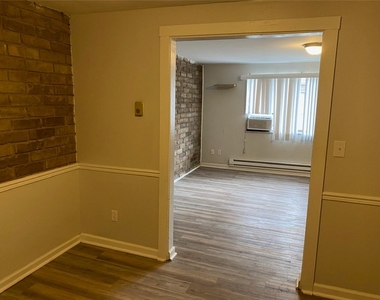 500 Milltown Rd - Photo Thumbnail 8