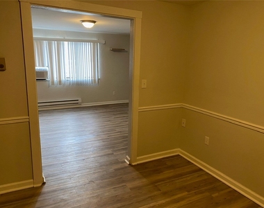 500 Milltown Rd - Photo Thumbnail 9