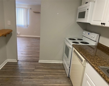 500 Milltown Rd - Photo Thumbnail 5