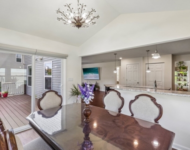 1105 Deerfield Drive - Photo Thumbnail 9