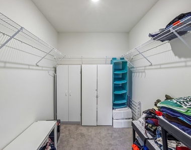 1105 Deerfield Drive - Photo Thumbnail 28