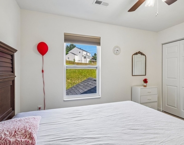 1105 Deerfield Drive - Photo Thumbnail 23
