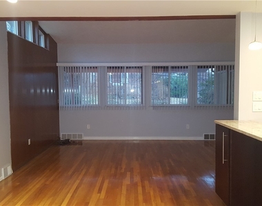 1236 Wightman St - Photo Thumbnail 2