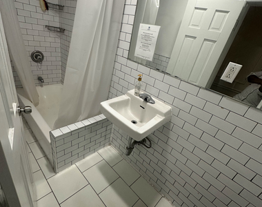 358 west 51th - Photo Thumbnail 5