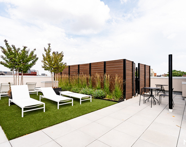 303 Wythe Avenue - Photo Thumbnail 13