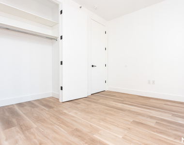 303 Wythe Avenue - Photo Thumbnail 5