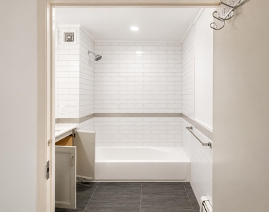 2120 Daly Ave - Photo Thumbnail 4