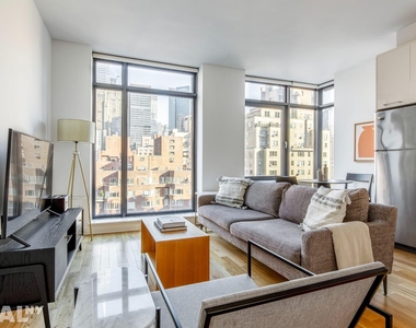 East 34th Street - Photo Thumbnail 2