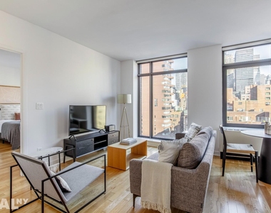 East 34th Street - Photo Thumbnail 4
