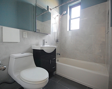 1034 Rutland Road - Photo Thumbnail 6