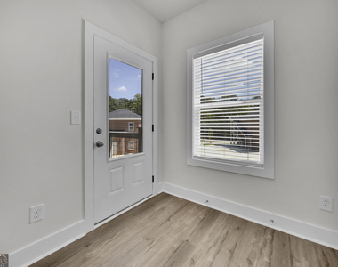 5136 Avery Street - Photo Thumbnail 12