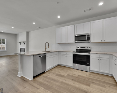 5136 Avery Street - Photo Thumbnail 8