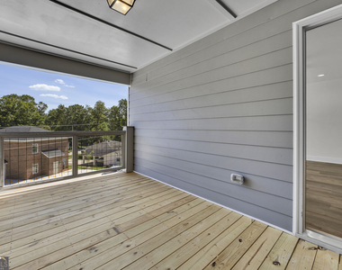 5134 Avery Street - Photo Thumbnail 5