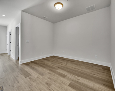 5134 Avery Street - Photo Thumbnail 34