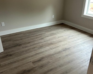 5134 Avery Street - Photo Thumbnail 3
