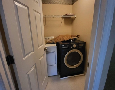 265 Friars Head Drive - Photo Thumbnail 13