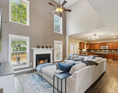 5839 Buckner Creek Drive - Photo Thumbnail 2