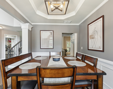 5839 Buckner Creek Drive - Photo Thumbnail 4