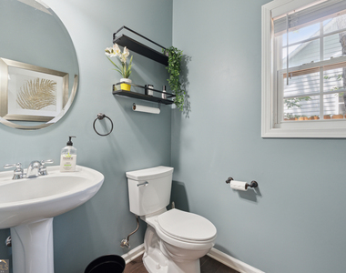5839 Buckner Creek Drive - Photo Thumbnail 12