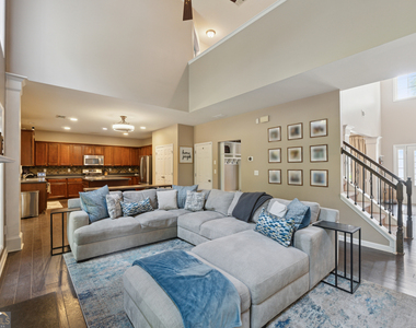 5839 Buckner Creek Drive - Photo Thumbnail 3