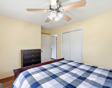 1808 Sandy Plains Road - Photo Thumbnail 14
