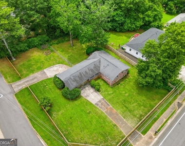 1808 Sandy Plains Road - Photo Thumbnail 23