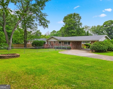 1808 Sandy Plains Road - Photo Thumbnail 27