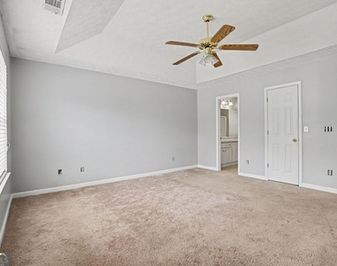 4394 Cross Lane - Photo Thumbnail 7
