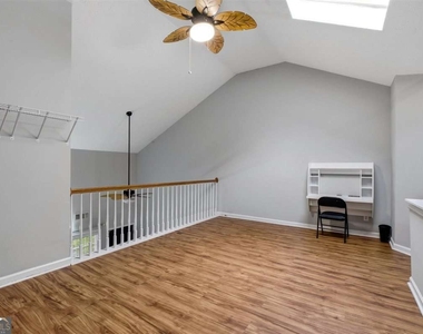 13506 Aventide Lane - Photo Thumbnail 25