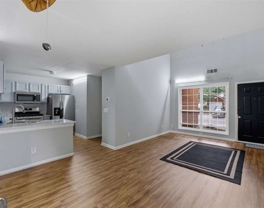 13506 Aventide Lane - Photo Thumbnail 10