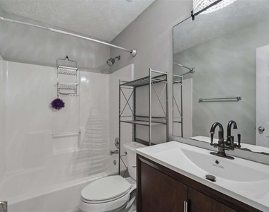 13506 Aventide Lane - Photo Thumbnail 21