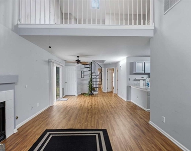 13506 Aventide Lane - Photo Thumbnail 5