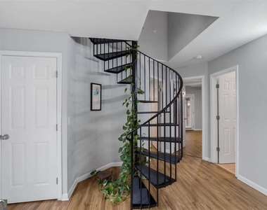 13506 Aventide Lane - Photo Thumbnail 9