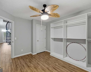 13506 Aventide Lane - Photo Thumbnail 16