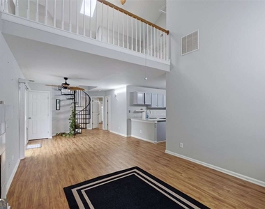 13506 Aventide Lane - Photo Thumbnail 6