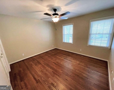1150 Falstaff Drive - Photo Thumbnail 24