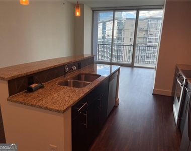 1080 Peachtree Street Ne - Photo Thumbnail 2
