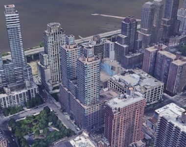 Lincoln Center  - Photo Thumbnail 11